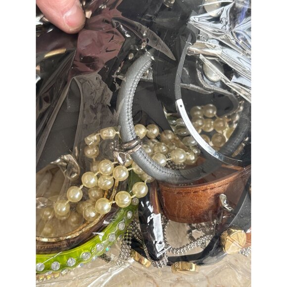 Mixed Jewelry Lot 14 Oz Assorted Bracelets & Necklaces With Beads Chains Leather - Picture 4 of 11